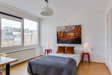 md5:dcdb09815df5d5d228dce6ead28d25d0