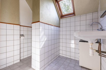 sha256:0255133bde39903997c00f1776ff6f930fff16505087479203231f662edd78ae