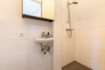 sha256:0336600cedd14ad153d8e920dcf1cafeb042f234b5745e76c9a3e63970520151