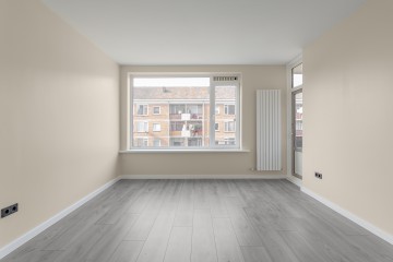 sha256:05f5123583dd90d0aec2eef08f55422cd642c58243c0f035f87a5a4828f64895