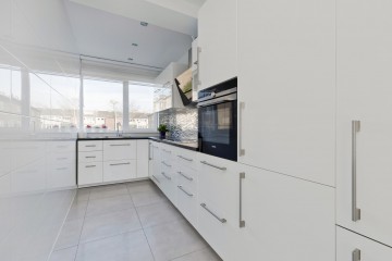 sha256:0a70d3f94844894f957cad4a886daff0878f1f74ca540196b28b2f8a2bd22a05