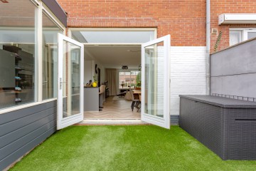 sha256:0b89c8c2acaabe4cb618ff10df3730f58ba70b69f71a6a54e7d028a6b8fc8bbc