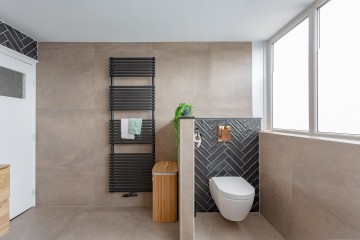 sha256:0bc106bdc9c29af6a1e8057f67ae0fc99ed25b37e537e88a3e0039539d6c026e