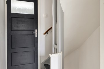 sha256:0c280db567a946c203c92f207514ef22aef8ab9582af148b4172180c9a98a066