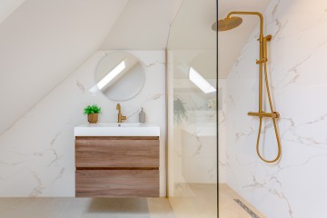 sha256:0d671887a7fdebb9e2ea533ff29b34e2f110bed0c97fd73bc1905b684548a982