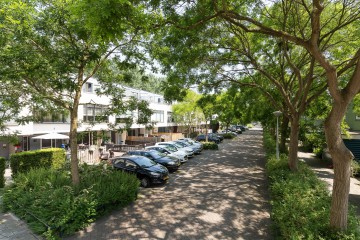 sha256:0da77582037135a99ccd761413188b2d59f10d2f920b20eab42d7d02f7676700