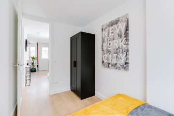 sha256:0fe7b1bf4b4cf8d4c7464158965f63e33dc49e36bf5a542f1db3044c70e5aa15