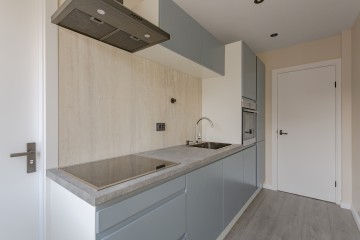 sha256:127ad507e682e526e436c55f996308590296ab60eec580af552e1c015b5e77b8