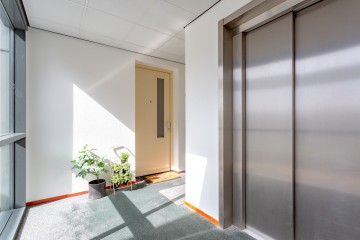 sha256:142977c5d48fdac73828b1893a686a6d5e566631c9a05c1e8c2c3d1fdccd1a43