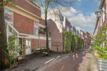 sha256:17718cb3bf4f03f9f61ffbbc6c0947e4dd46017d8490e81754b38acaf7f8262b