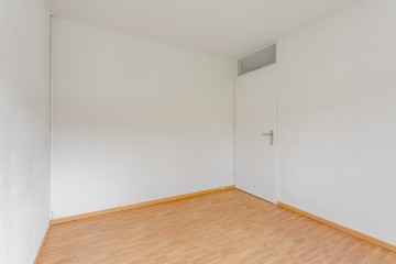 sha256:1b826132766cfb2d83673c13513c13b624fcf0c36ac7434d4507a06936de2a3c