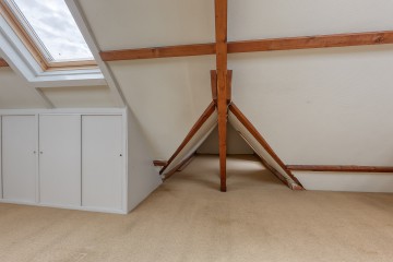 sha256:1fb99910cf74b15715570c30898a5d76e0f399557e6294f0b9a00e4f844b2627