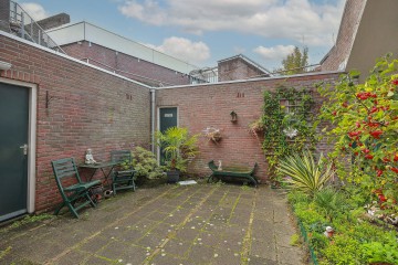 sha256:2070a609b22430dbb2a6c1dd73ffa9635542b87b2583c581a20fbca183159bd7