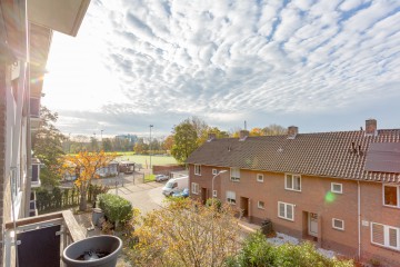 sha256:21dedc09e3506c9f0ec9ee7991ab131658fda5a9ff85edd9b37959522d9c9d86