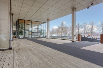 sha256:235b25939cb3ef88546724dd8ddc69db925cbba6a801182868a7f3db4cef2500