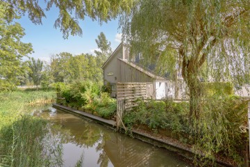 sha256:25ef4844b6ad8db134d4daf9bbdbe2cd0f427db2cb1670f6cd0af7dea9e0ff45