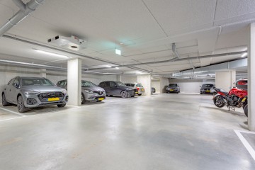 sha256:270401a1fe78447f6bab7eecfb5a63ba80ca1cda77684df088b0bfee67a7456c