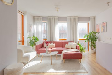 sha256:2be6543a0d3df4e833f653059bf90ef04247a35d9f57445d81b2893c5f14da6b