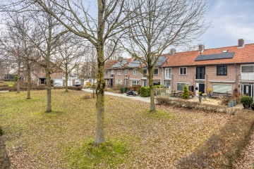 sha256:316054002bb6b0aca99fb995b232d56ce0aabffba591bd79878a54201246a556