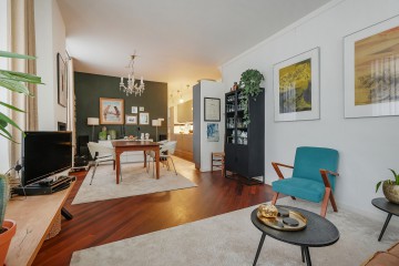 sha256:3279de098ddacbe2bf3c3d1e3b876fba9979f278716c7ec2601658bfa5d218ba