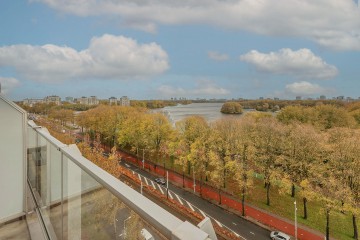 sha256:33aa23613d288620d8107991e12ccdda28a900aa1a8dd2590d53f6d2e59bc8cf