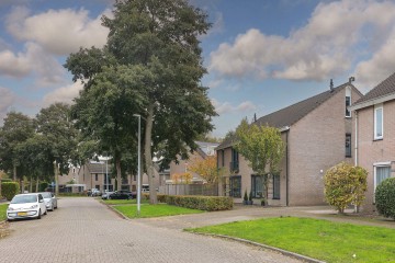 sha256:35600920627b90e0d7bc0e38d21ab2db38d6812e624531159c84648603d6c92f