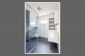 sha256:383d098b9ef8e0388a00aa7511d9f57bb1713a27b56c50e4dbfabe5d789c87a7