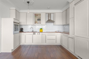 sha256:39b4bd34f2243636245644df2c7bde1f27d1da20188dff7729189a9c0c70a860