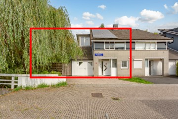 sha256:3a52102bf1147b32292463ecdc94fb6c918a3cb4dd669ea30de3c3f52f957777