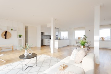 sha256:3aae42d17f320ba75274fb05912063af4bd9e9c7b2081b2fe6abd3e1b89dfc4d