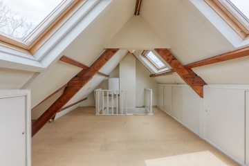 sha256:43ce872cdb49d06542b82b646cce0e100be0dbb30cc0d0af208d2efc5a273399