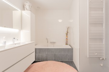 sha256:44ae0983502493047f27a34f407684186619988f2f643e8f9647400c0be7321b