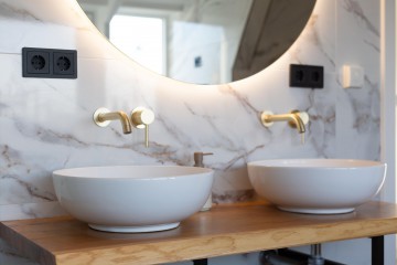 sha256:44fd29fc8a6862ed810bccb24a7630a51f77c07c7b522c9b77d001c0e99aa255