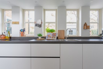 sha256:450f312a70247ed2d93e8a0809c3a69eef85b2e5f6eac8ab8eeee7c028058bb3