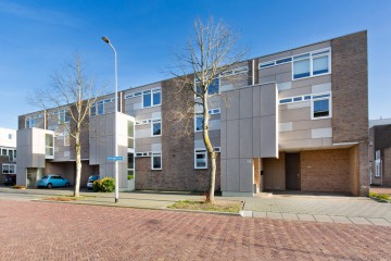 sha256:4566ac33ca79c40ab4e9030deabbb07f7b78ec3cb5ac13e27e80b8ddc77355ec