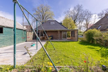 sha256:487349326a6a59d07a00393af8cfbdc16d7c50460deb88bd33b67dcca56dc293