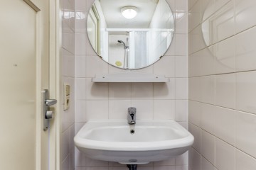 sha256:516d9e7a55d22c682208d203543fe146995337c7b76ba3fd9b269ef289abc645