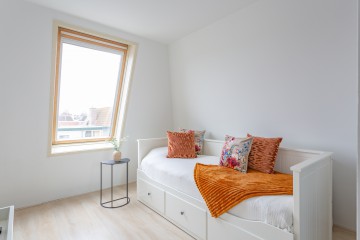 sha256:585379adb49bb1bc79ac73995fa846148cb44ad48fb0ecbad954c213acb2ada2