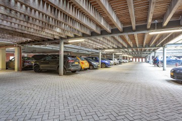 sha256:5860d128b56f44787e68ff4b2e56e728feb33e1e54825f4a888ace05794cc90f