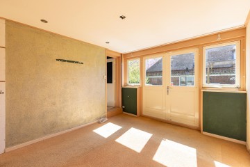 sha256:5b303580ee327f324e16cebdd46be555d4d3a23bf0240074bf6da7ed98aa3922