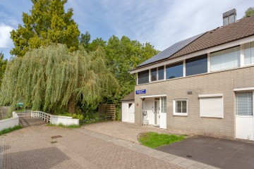 sha256:5ff4d8e6b8ae48bb975fb61d076da4b96f143b3adfecfb7318b62930f84eb9c3