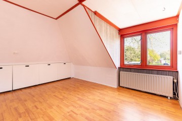 sha256:60bb3ebb4ca1762f36b96e7b35e9493c3163dd918f09e5e4a7a91d67dc61e6d7