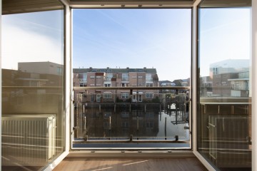 sha256:60f44cb1e78905521a6453fab36b8cac30cf9af4ccfb9608218f646838215b62