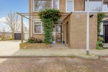 sha256:73430bc372e2faa8a6c3d0c01c0af5d701babcbeda8028e4382aff204b569112