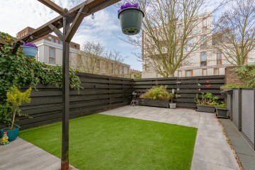 sha256:7499fccf191c1be5f56bde31d9118e59735e13ad58d95778a81b79ea10afeeee