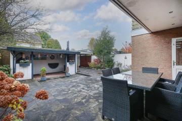 sha256:7d1bfdbd94452a5e76648483222bb85a08d23dc3eba0ca6d3e022893e3fbfbac