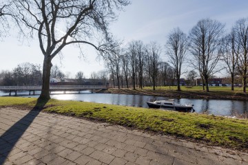 sha256:821ad95efc0db9dc915b4660e0d8a2f09a863d0296ba98dc77653769b32ccc43