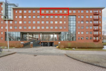 sha256:845ef5916252c25d4f661d3191403099c9e75dd65a7894febd4c3eee9f74a437