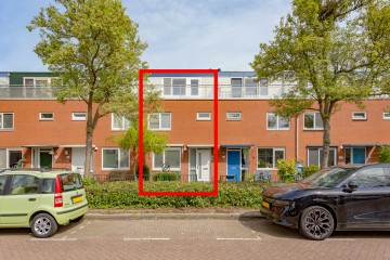 sha256:882159aa999d2d91a95ddc9ab457e4969677552fe1bf42a20a3b87b4bb64fd07