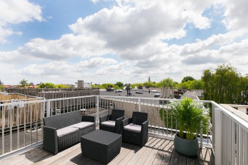 sha256:88cb566c17162a9a1fd090daf3b4c2bfc3a9eb3bda06b7fab45f2fd5fdb3071b